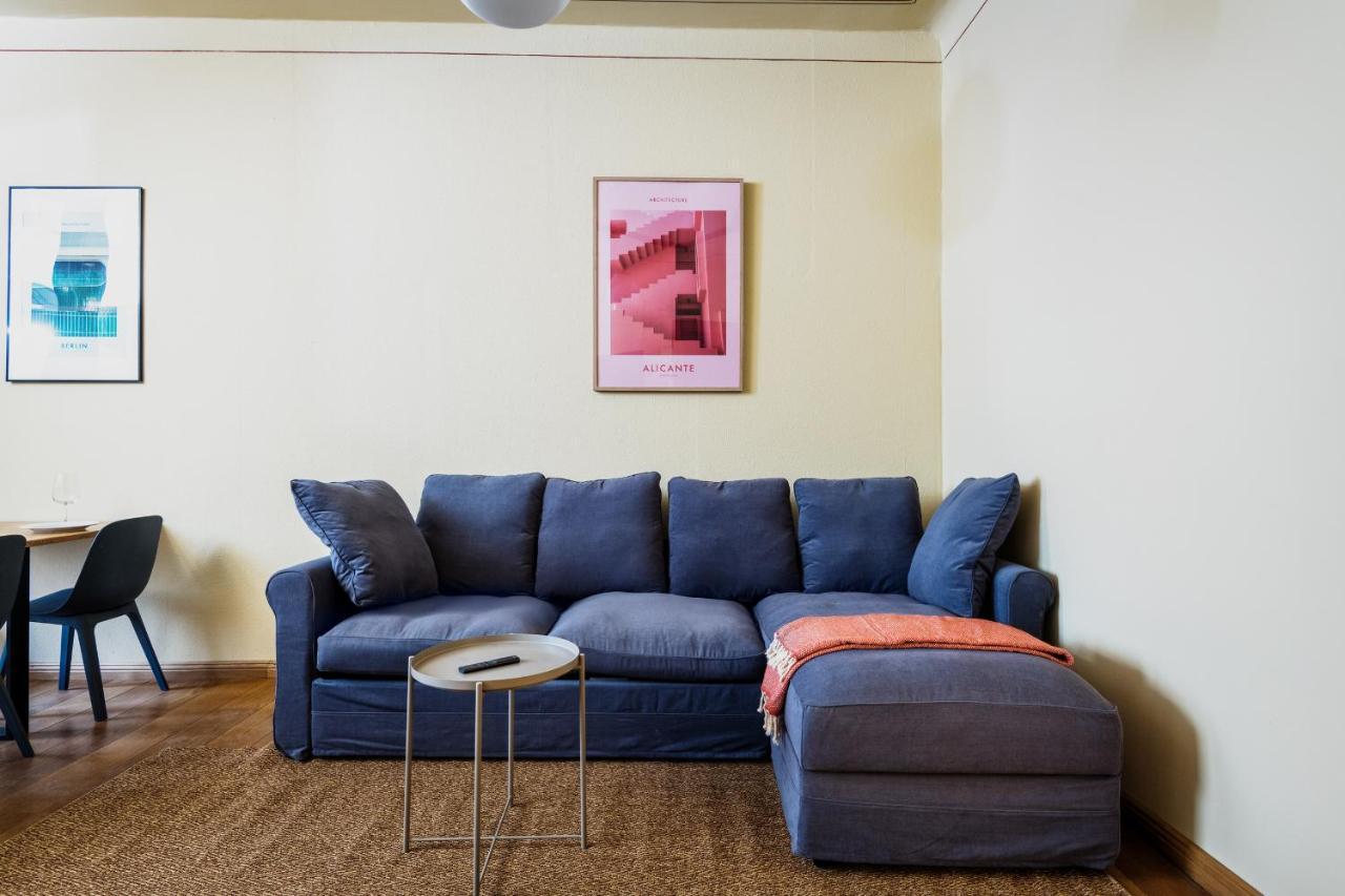 Super Zentral Super Schoener Altbau In Moabit Rostockerstrasse Im Herzen Von Berlin Fuer Bis Zu 6 Personen Экстерьер фото
